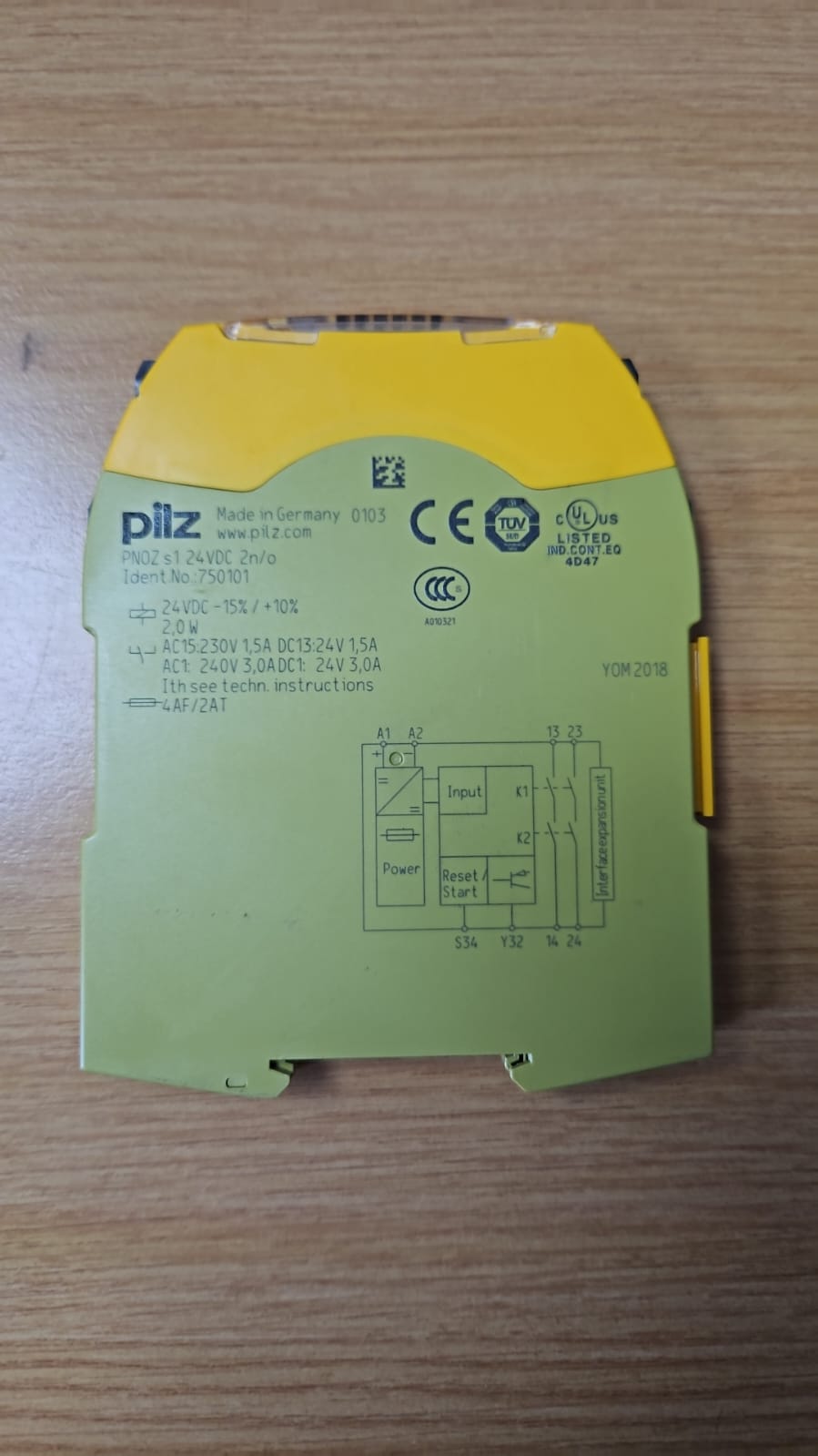 PILZ PNOZ S1 - 750101 Safety Relay 2