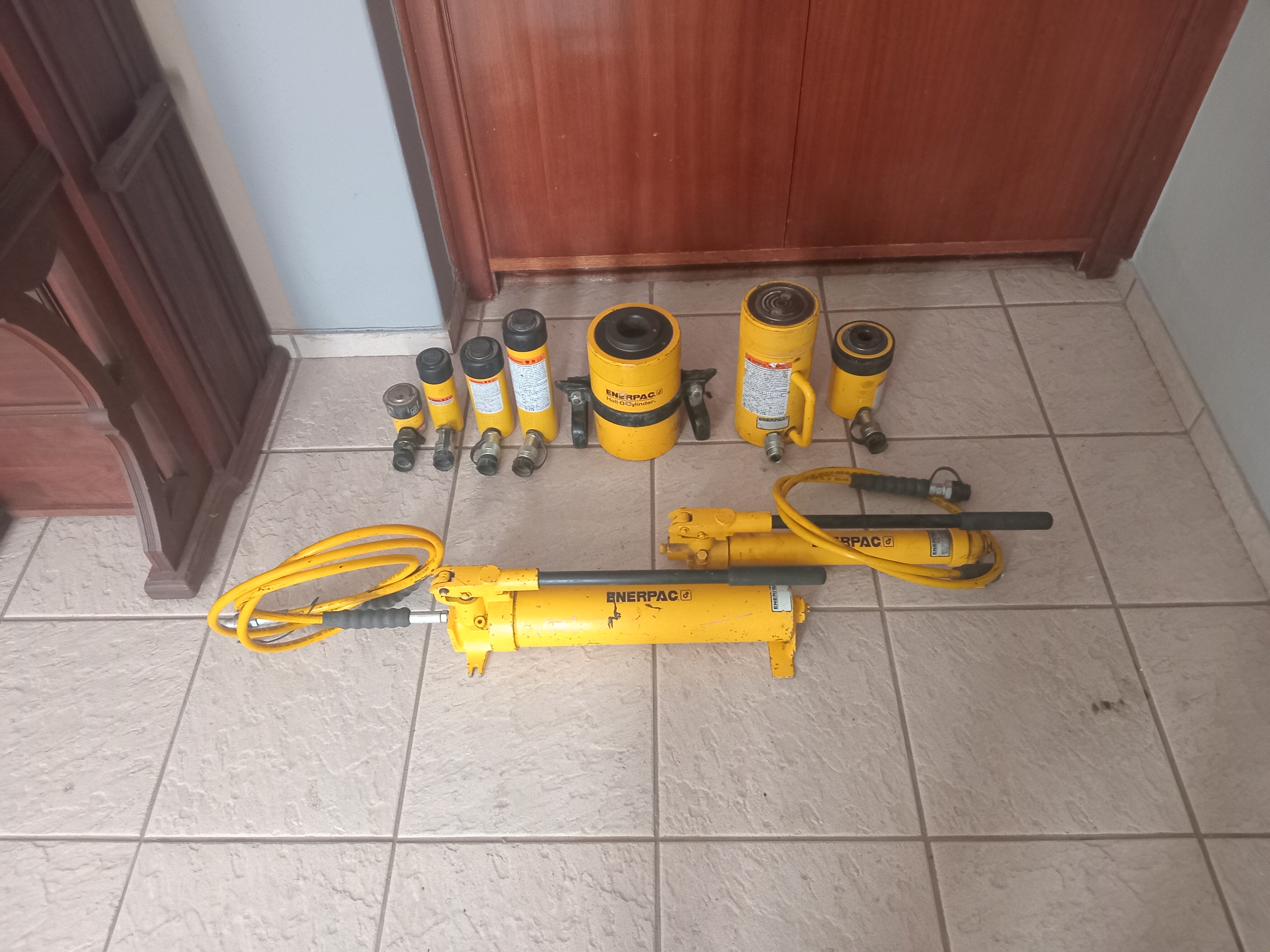 Enerpac Hydraulic Set: 60t + 20t + 50t +15t (x2) +10t (x2) + pumps (×2) 3